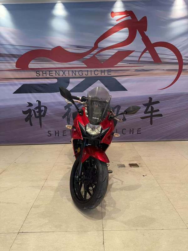 二手豪爵铃木GSX250R