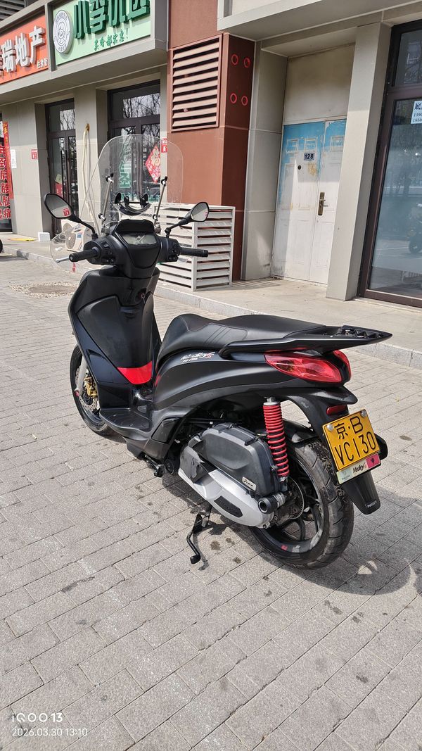 二手比亚乔Medley 150