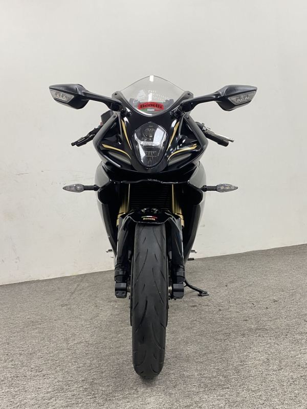 二手贝纳利龙卷风 Tornado 302R