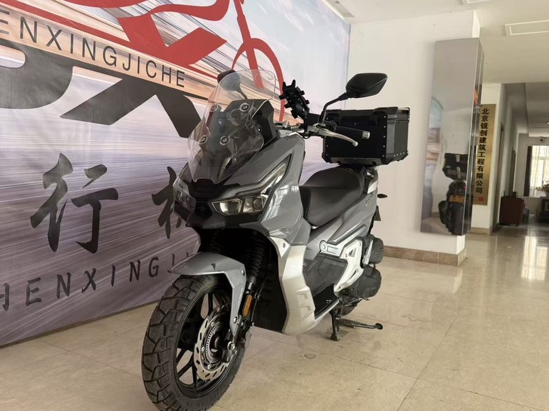 二手大阳V锐 ADV150