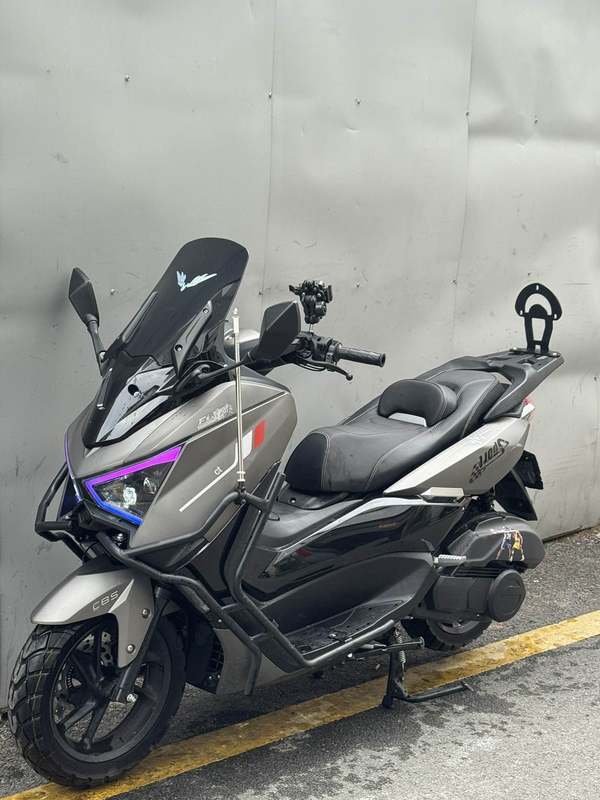 二手望雅猛士四代