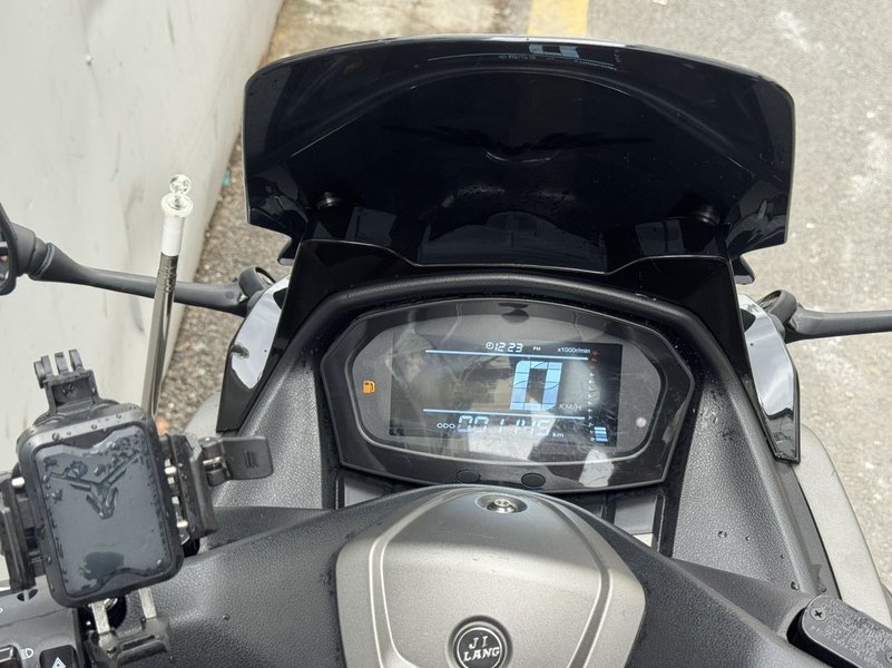 二手望雅猛士四代