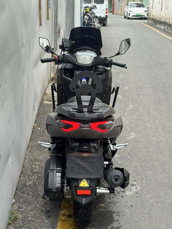 二手望雅猛士四代