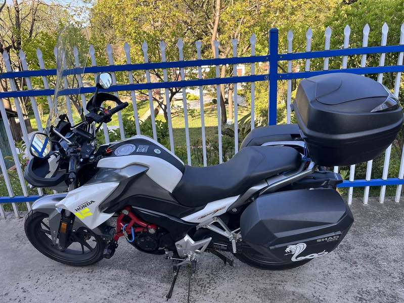 二手五羊本田猛鸷 CB190X