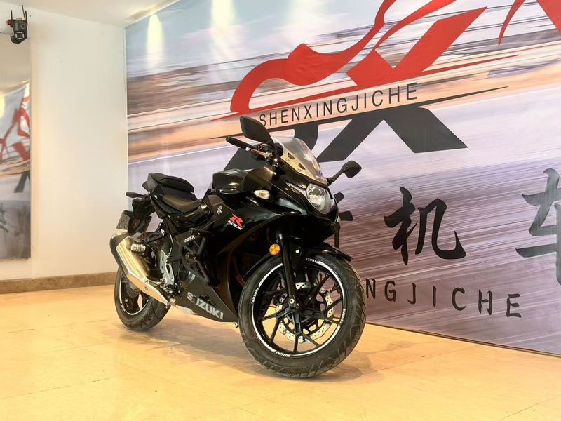 二手豪爵铃木GSX250R