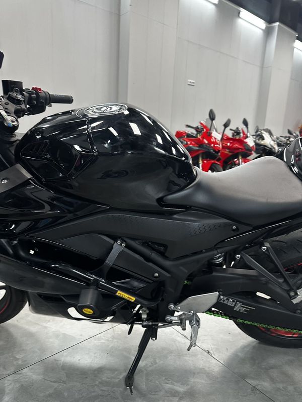 二手雅马哈YZF-R3