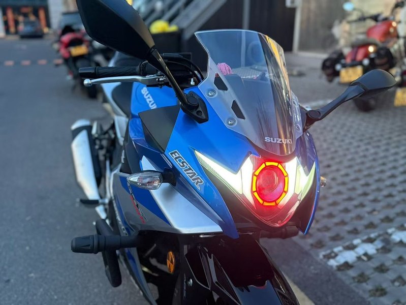 二手豪爵铃木GSX250R