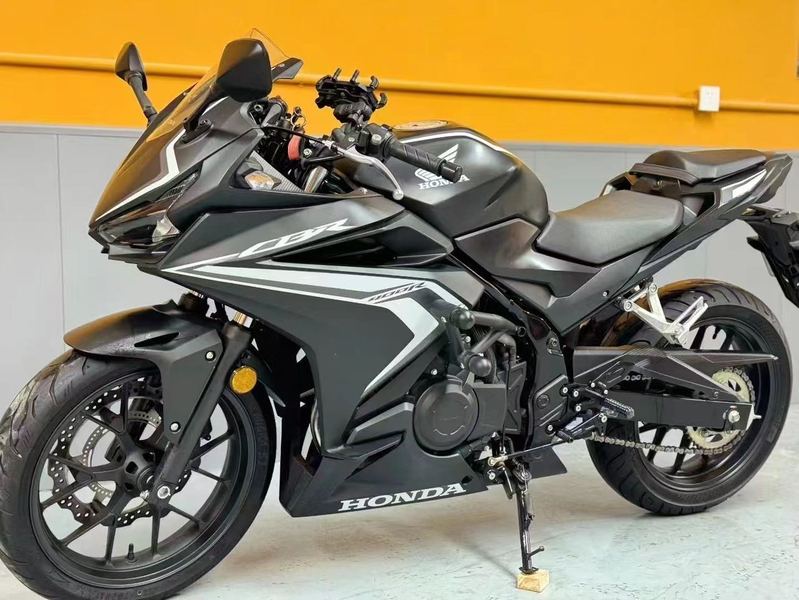 二手本田CBR400R