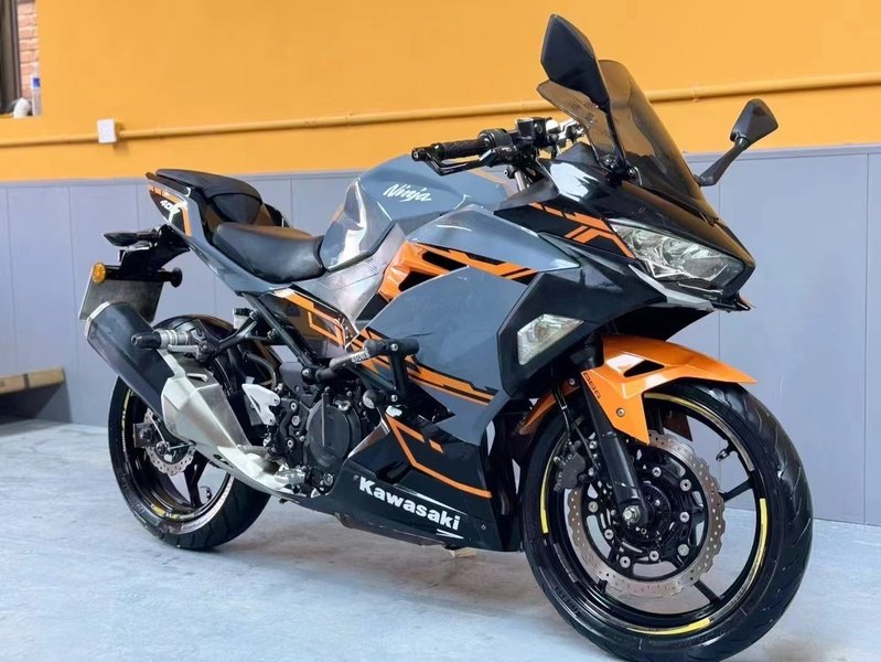 二手川崎Ninja 400