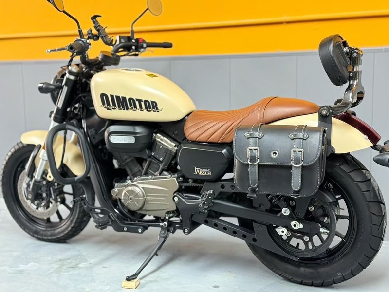 二手QJMOTOR闪300