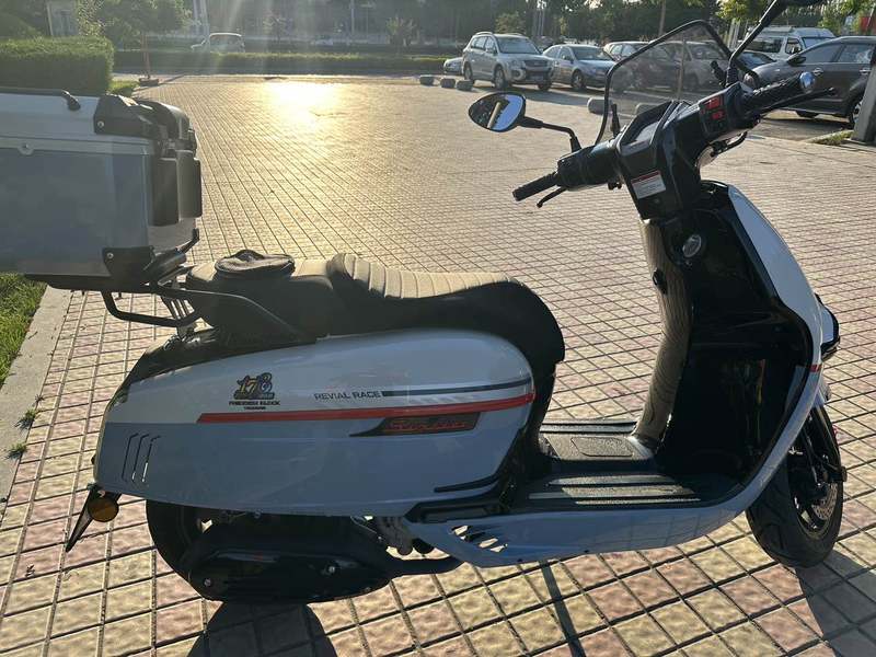 二手维多利亚Sixties 250Si