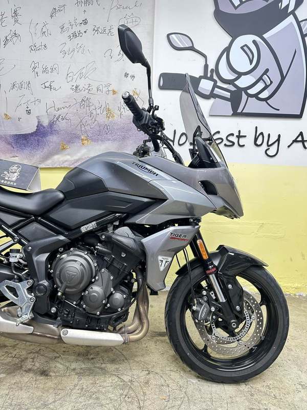 二手凯旋Tiger Sport 660