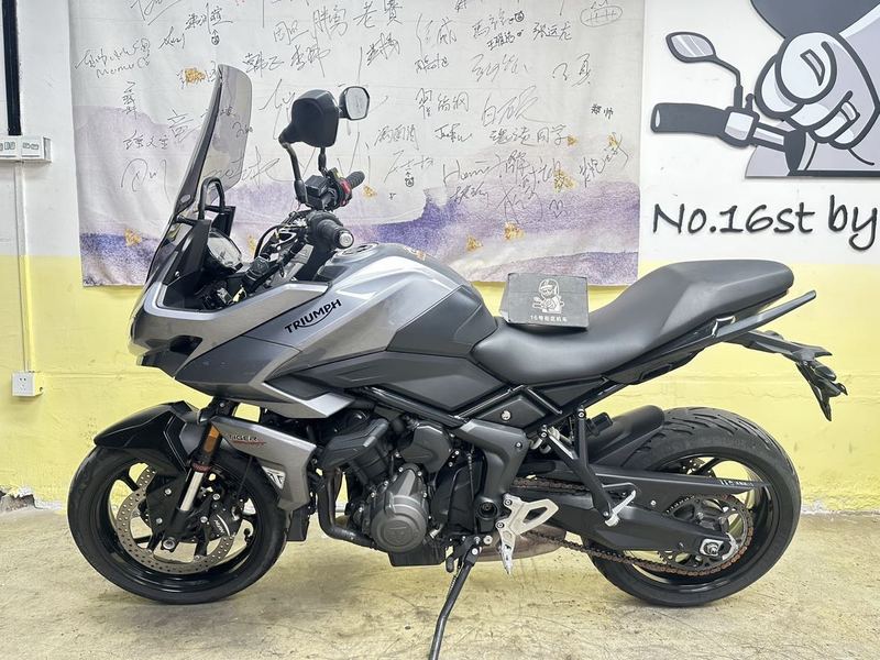 二手凯旋Tiger Sport 660