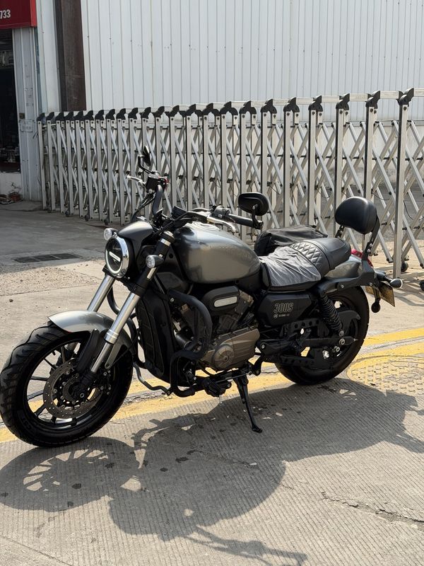 二手QJMOTOR闪300