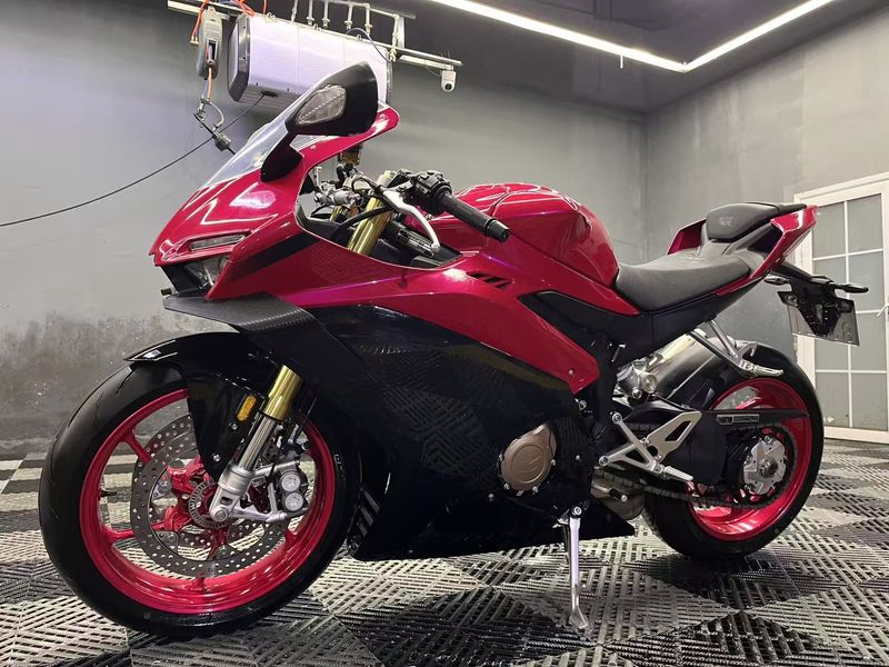 二手张雪机车500RR