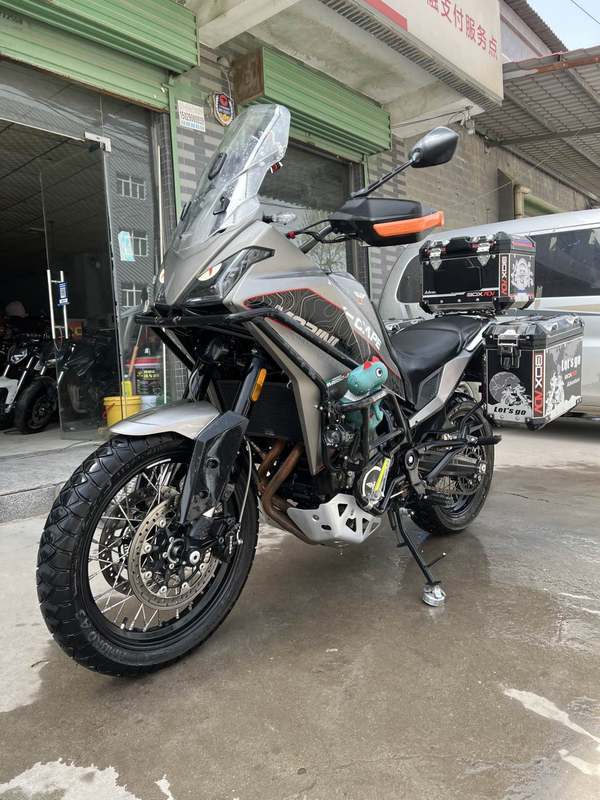 二手摩托莫里尼X-Cape 650