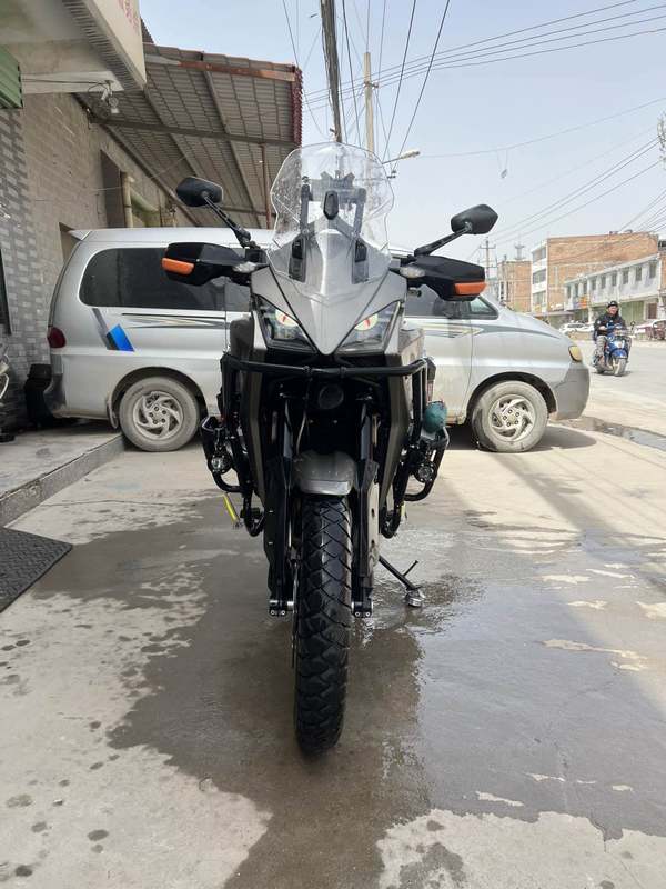 二手摩托莫里尼X-Cape 650