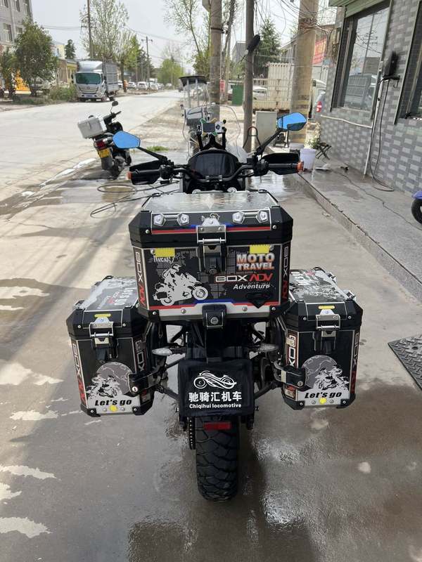 二手摩托莫里尼X-Cape 650