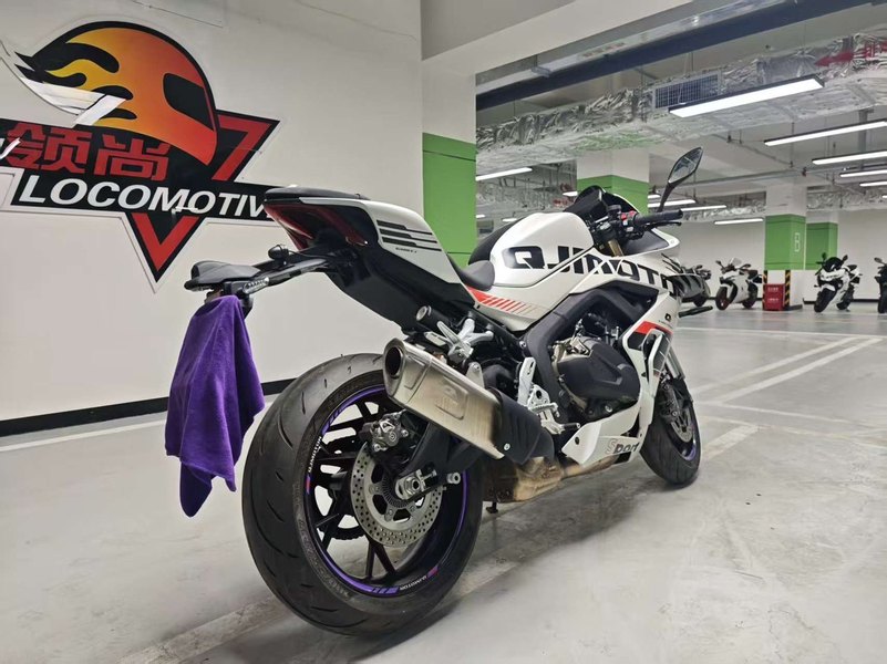 二手QJMOTOR赛800
