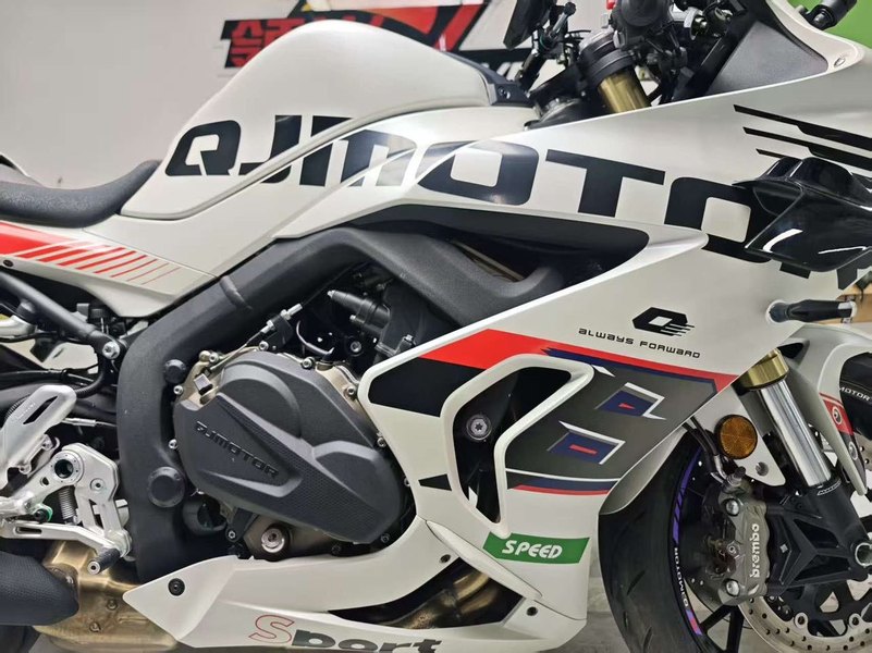 二手QJMOTOR赛800