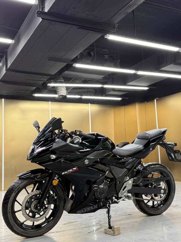 二手豪爵铃木GSX250R
