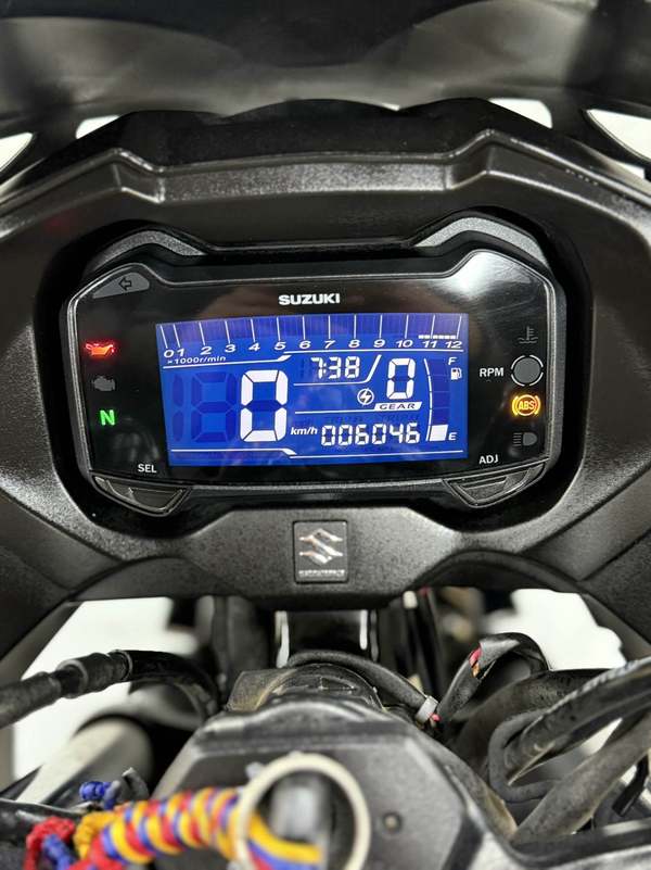 二手豪爵铃木GSX250R