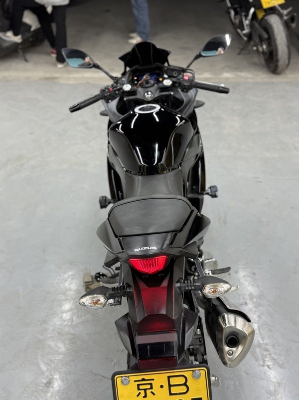 二手豪爵铃木GSX250R