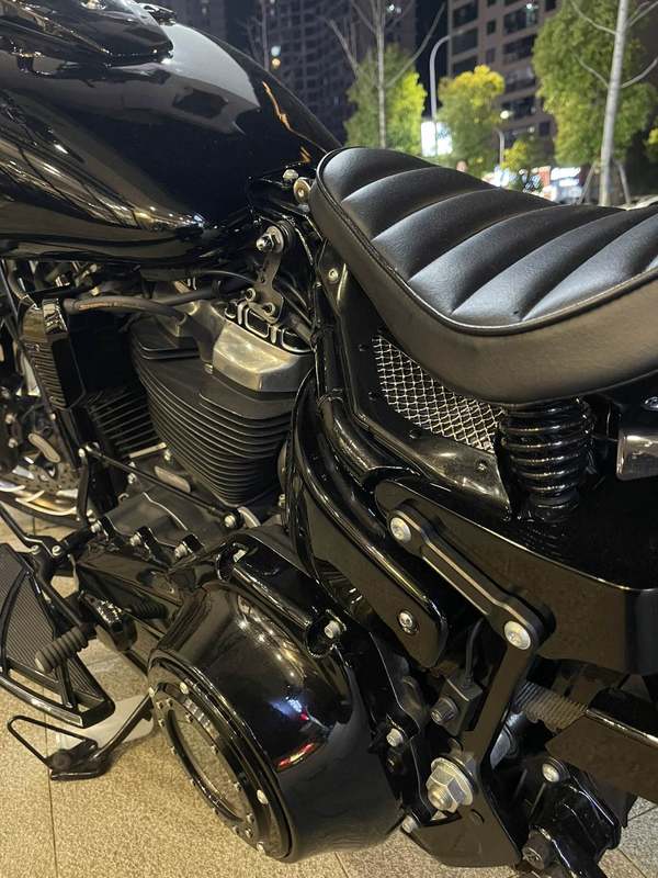 二手哈雷戴维森软尾司令Softail Slim