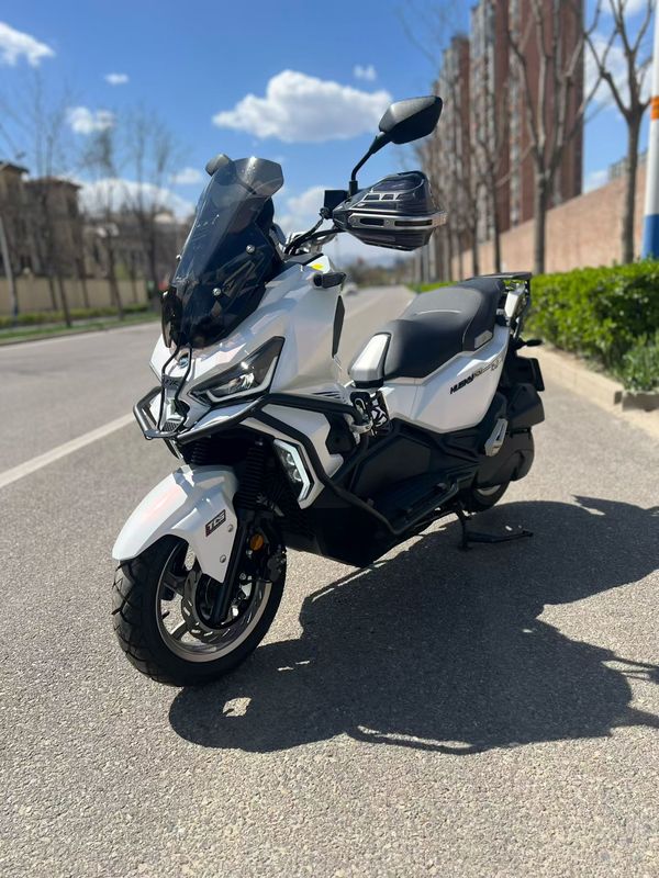 二手三阳哈士奇 Husky ADV150