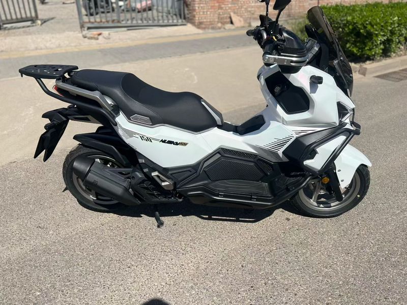 二手三阳哈士奇 Husky ADV150