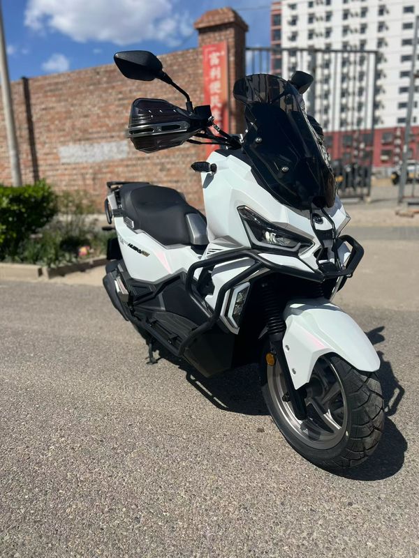 二手三阳哈士奇 Husky ADV150