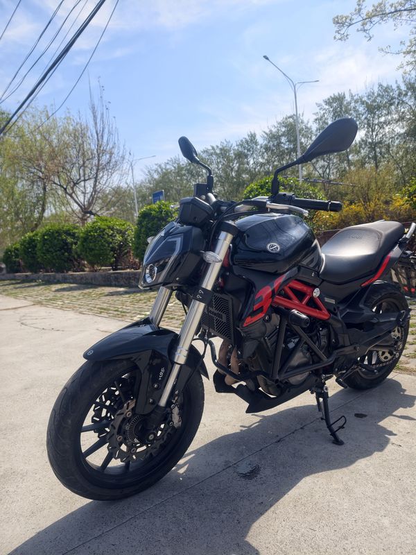 二手贝纳利蓝宝龙 BN302S