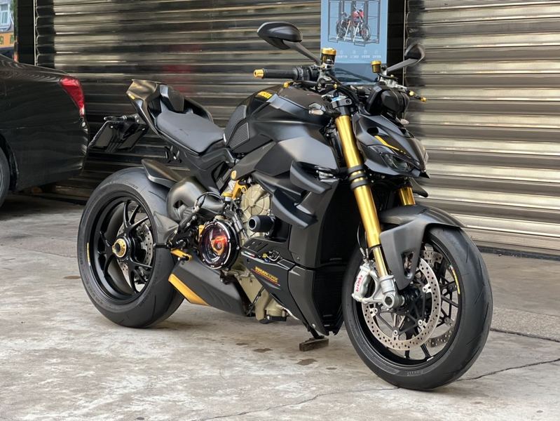 二手杜卡迪Street Fighter V4