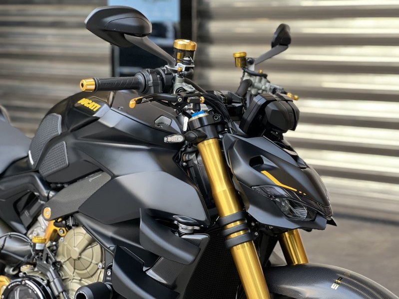 二手杜卡迪Street Fighter V4