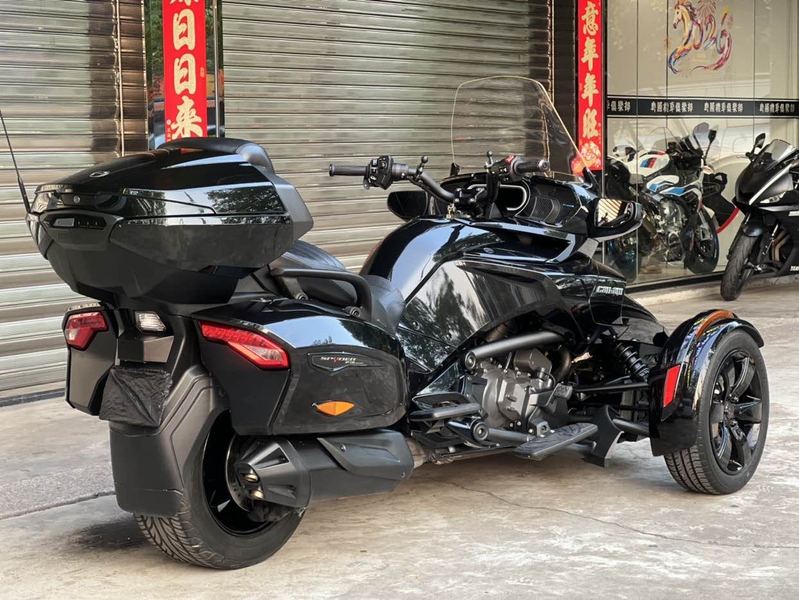 二手庞巴迪Spyder F3 