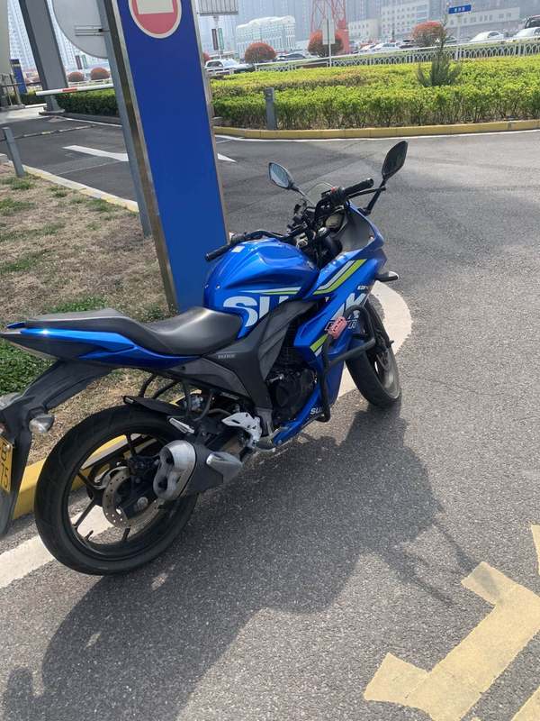二手济南铃木极客飒 Gixxer 155