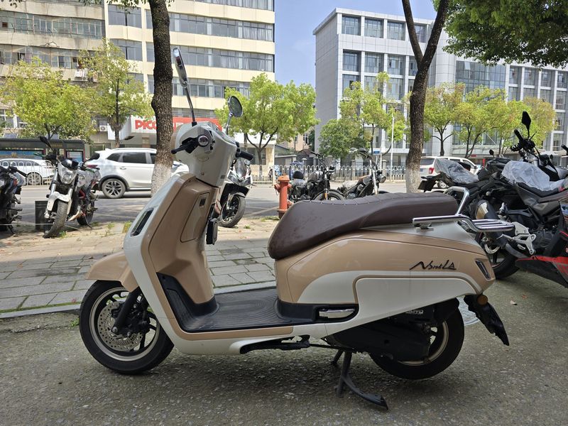 二手新大洲本田NS125LA