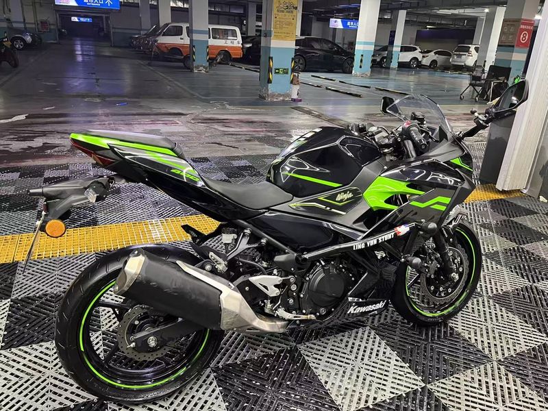 二手川崎Ninja 400