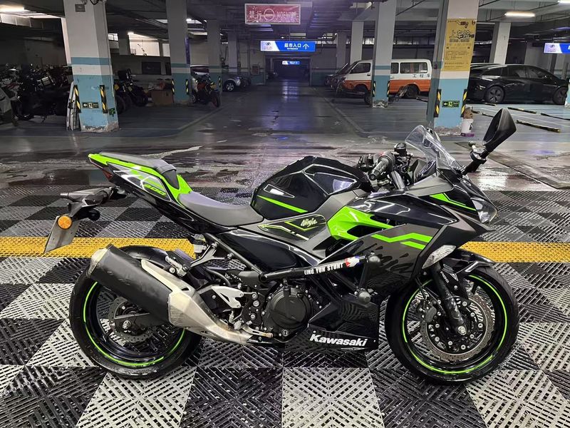 二手川崎Ninja 400