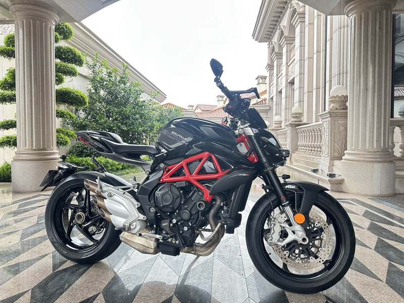 二手奥古斯塔Brutale 800