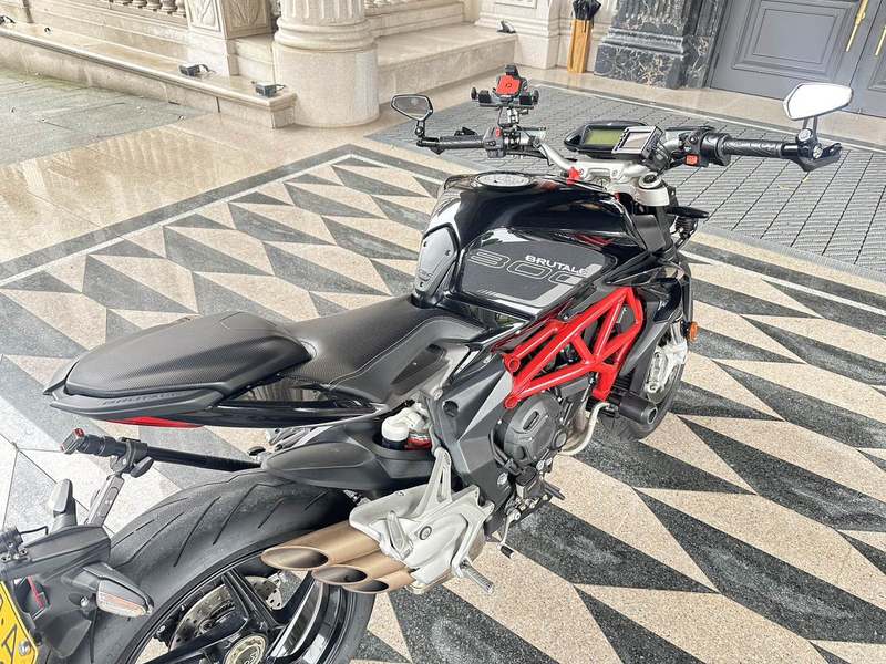 二手奥古斯塔Brutale 800