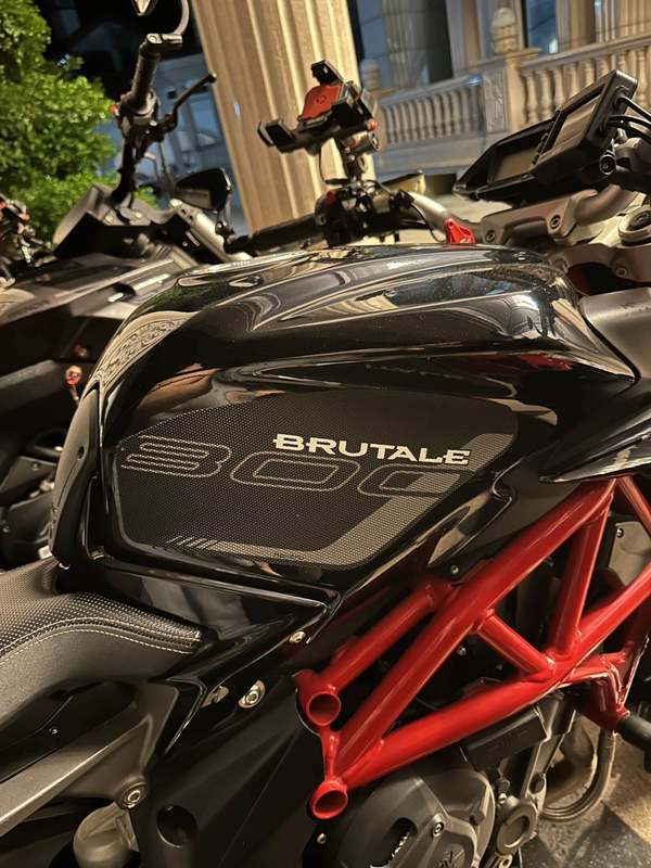 二手奥古斯塔Brutale 800