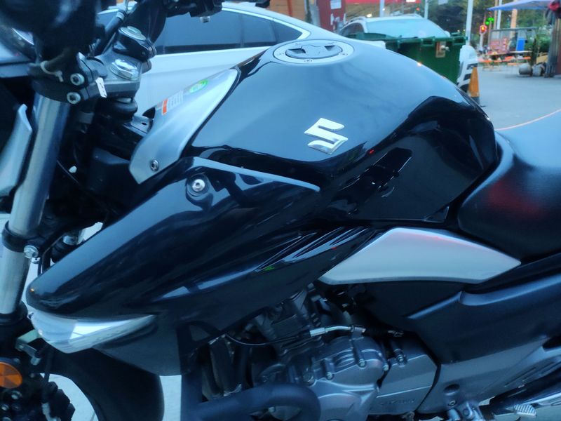 二手豪爵铃木骊驰 GW250