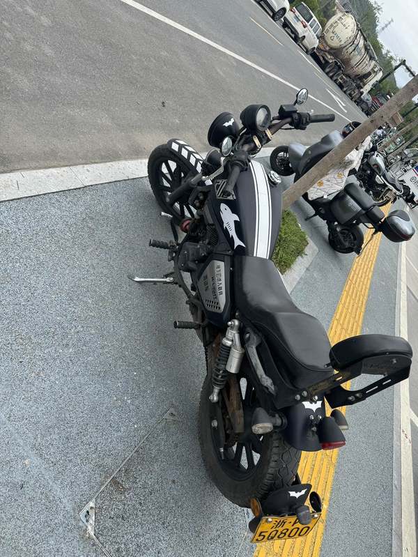 二手钱江凯威荣光 202