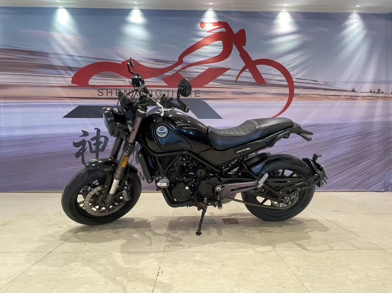 二手贝纳利幼狮 Leoncino 500