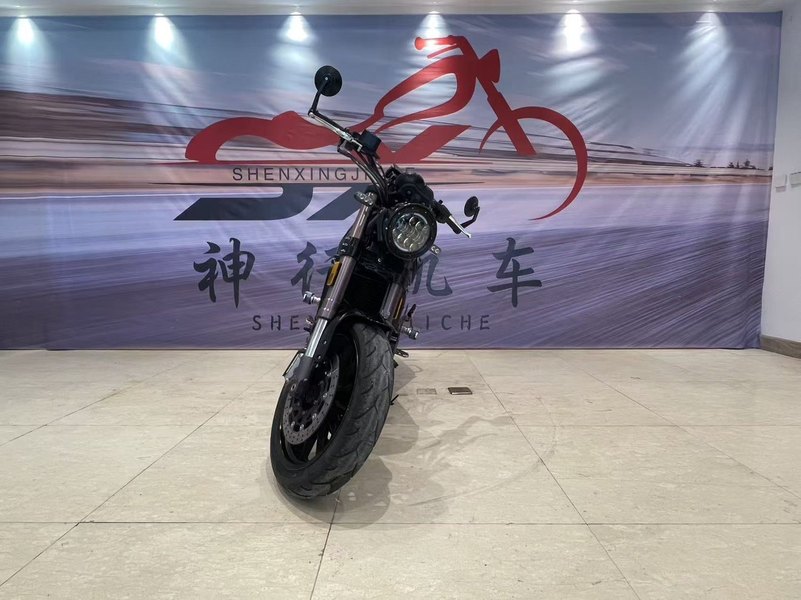 二手贝纳利幼狮 Leoncino 500