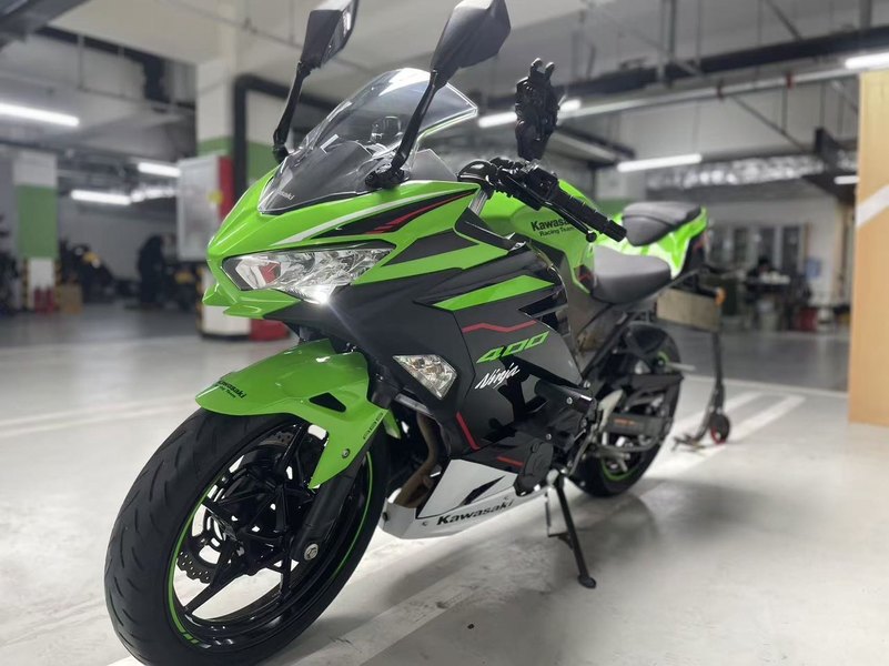 二手川崎Ninja 400