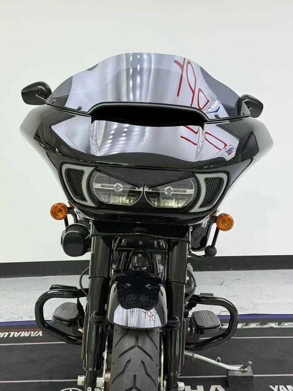 二手哈雷戴维森公路滑翔 Road Glide