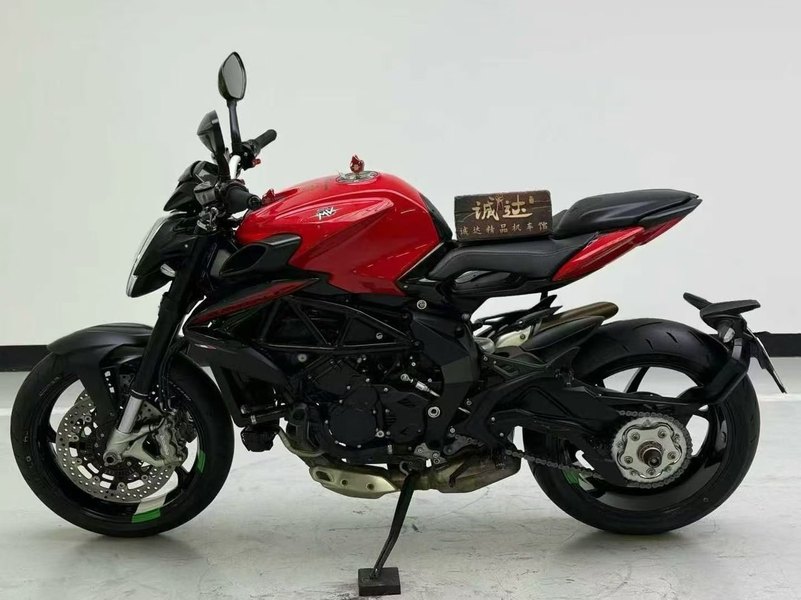 二手奥古斯塔Brutale 800