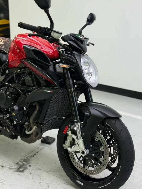 二手奥古斯塔Brutale 800